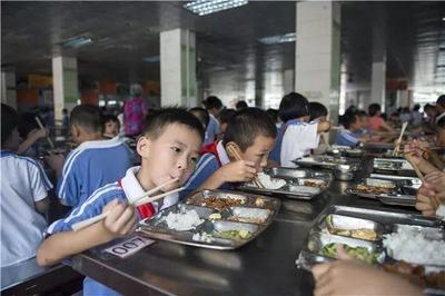 教育部发文:4月1日起,这个和所有学生息息相关的东西,将从中小学校园里消失!